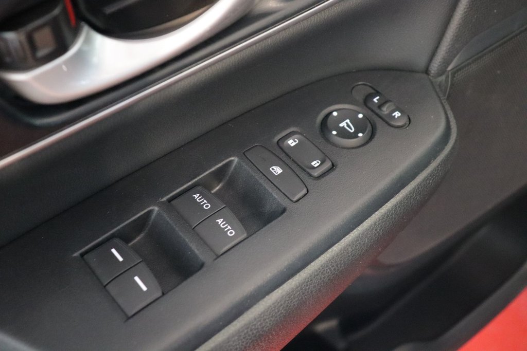 2022 Honda CR-V Touring in Sault Ste. Marie, Ontario - 18 - w1024h768px