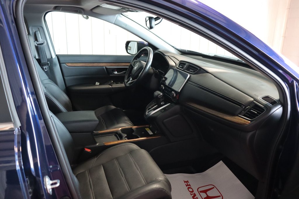 2022 Honda CR-V Touring in Sault Ste. Marie, Ontario - 17 - w1024h768px