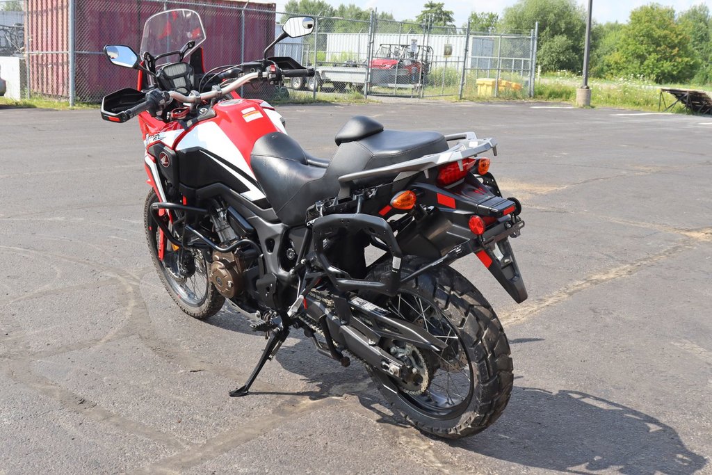 2017 Honda CRF1000 LD AFRICA TWIN in Sault Ste. Marie, Ontario - 5 - w1024h768px