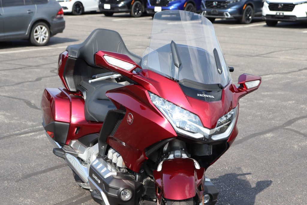 Honda GOLD WING TOUR DCT ABS  2018 à Sault Ste. Marie, Ontario - 10 - w1024h768px