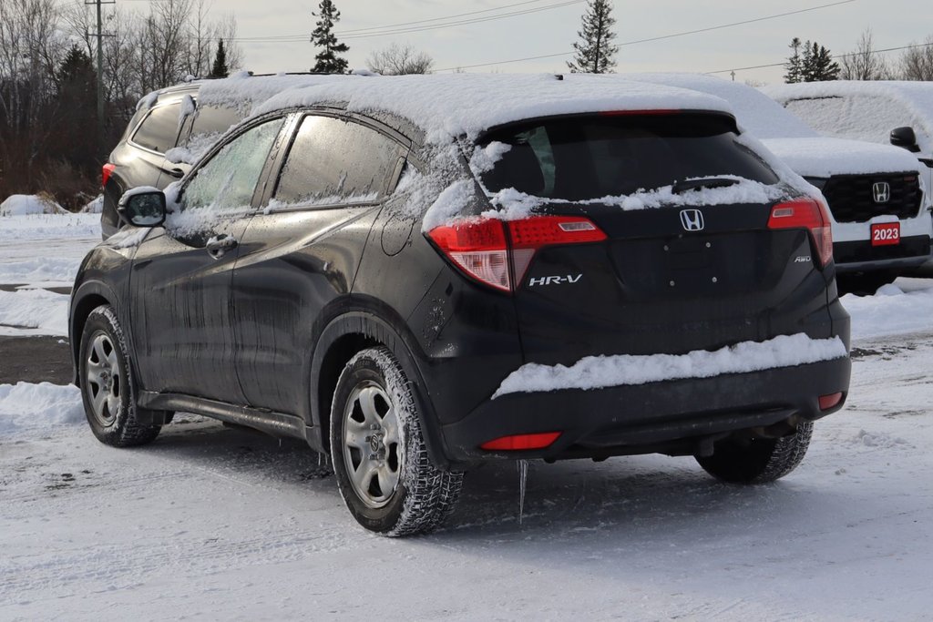 2017 Honda HR-V EX in Sault Ste. Marie, Ontario - 6 - w1024h768px