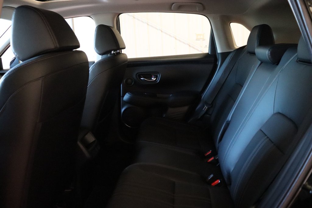 2023 Honda HR-V EX-L Navi in Sault Ste. Marie, Ontario - 12 - w1024h768px