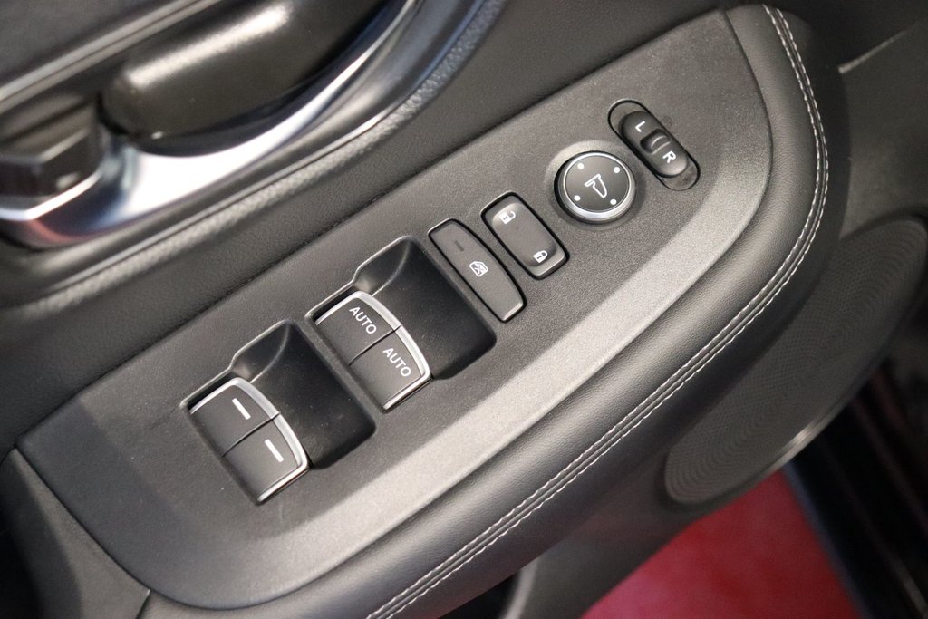 2023 Honda HR-V EX-L Navi in Sault Ste. Marie, Ontario - 13 - w1024h768px
