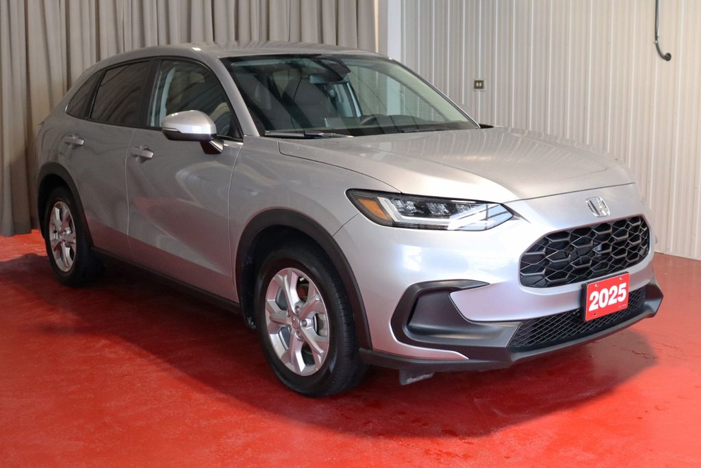2025 Honda HR-V LX FWD in Sault Ste. Marie, Ontario - 3 - w1024h768px