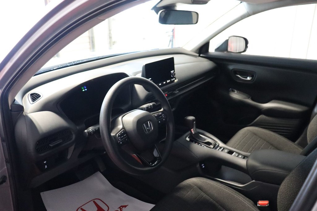 2025 Honda HR-V LX FWD in Sault Ste. Marie, Ontario - 14 - w1024h768px