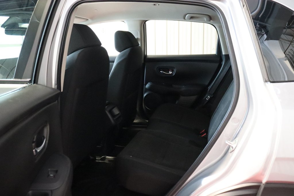 2025 Honda HR-V LX FWD in Sault Ste. Marie, Ontario - 12 - w1024h768px