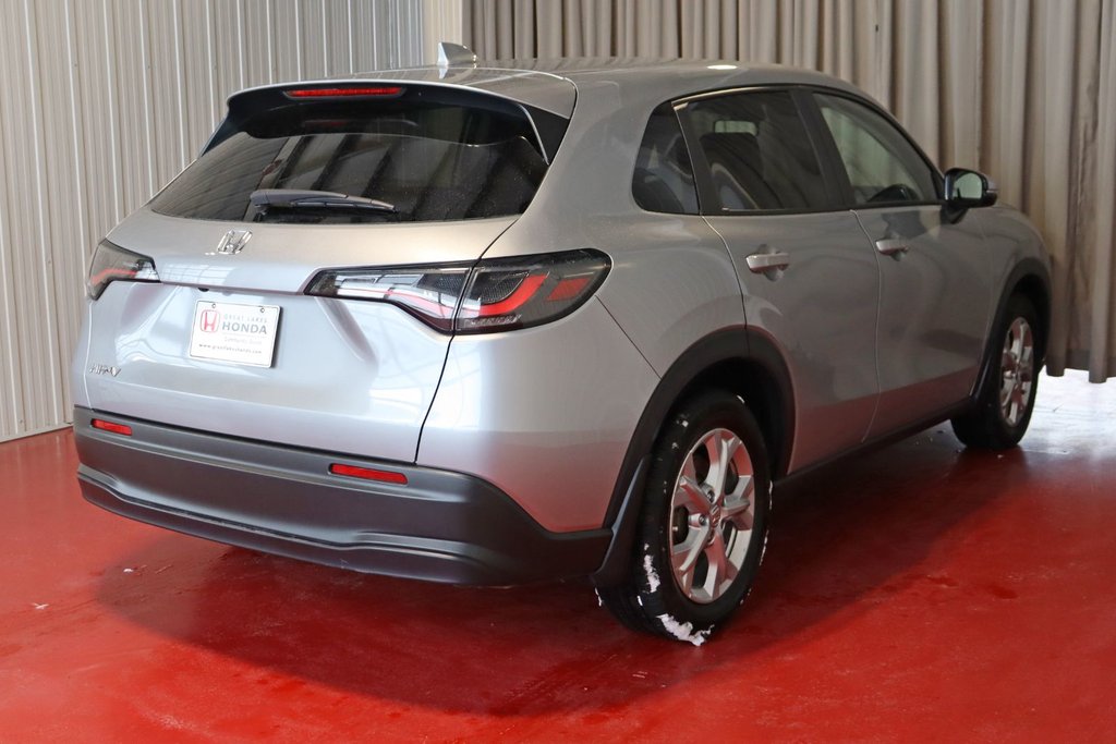 2025 Honda HR-V LX FWD in Sault Ste. Marie, Ontario - 4 - w1024h768px
