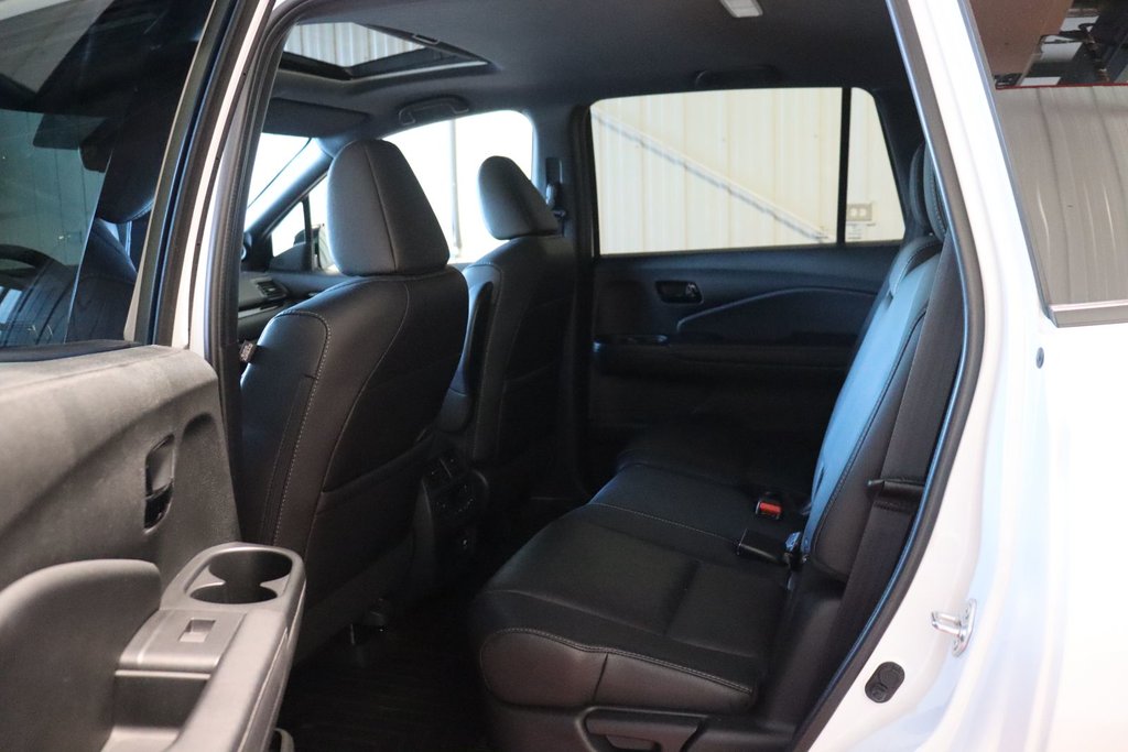 2022 Honda Passport Touring in Sault Ste. Marie, Ontario - 12 - w1024h768px