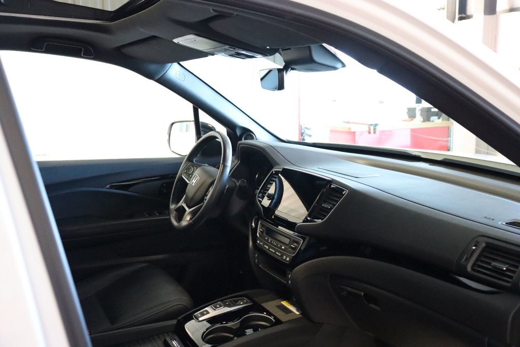 2022 Honda Passport Touring in Sault Ste. Marie, Ontario - 17 - w1024h768px