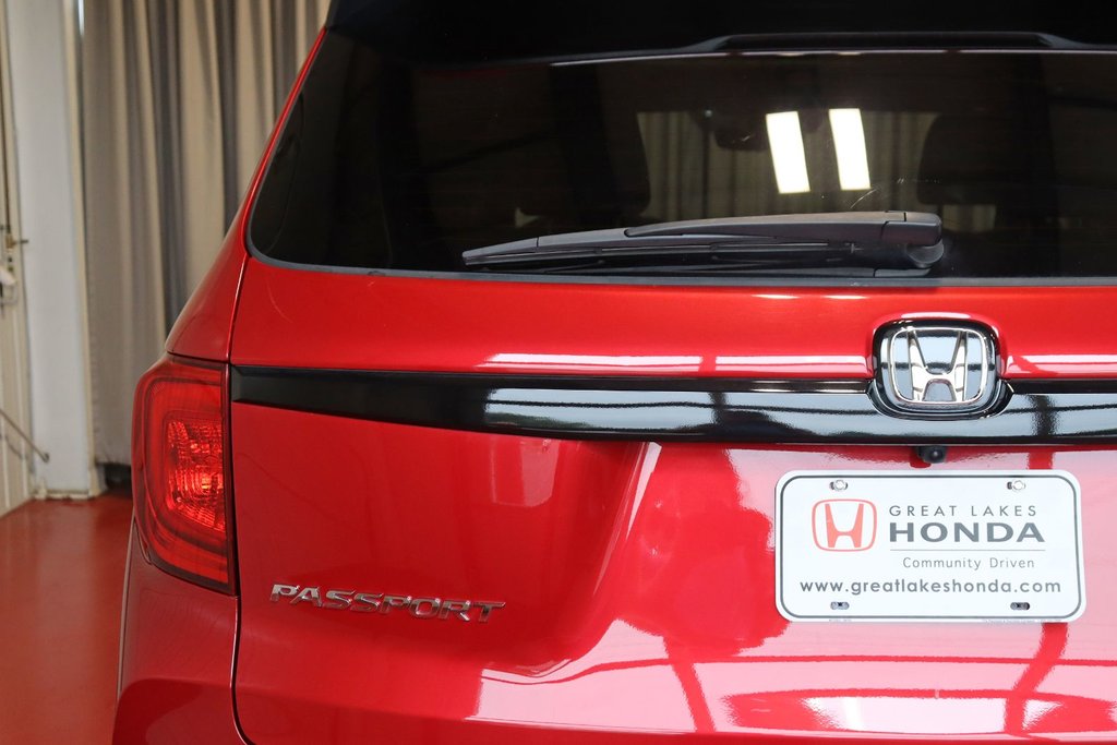 2023 Honda Passport Touring in Sault Ste. Marie, Ontario - 10 - w1024h768px