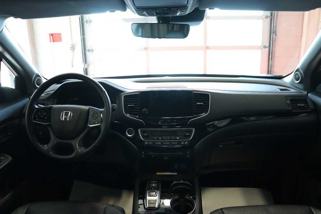 2021 Honda Pilot Touring 7-Passenger in Sault Ste. Marie, Ontario - 9 - w1024h768px