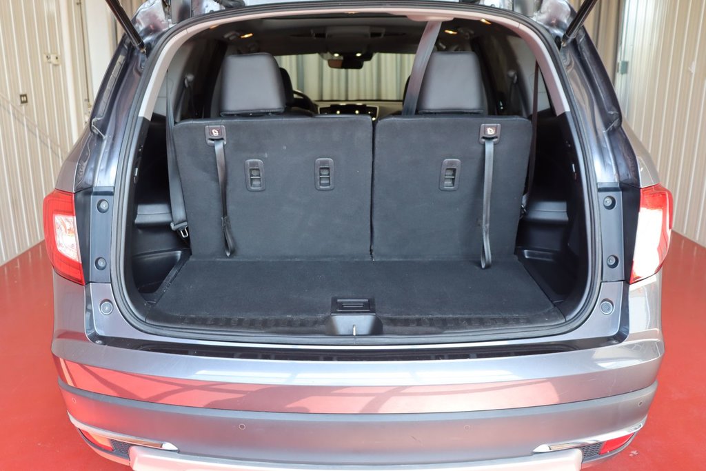 2021 Honda Pilot Touring 7-Passenger in Sault Ste. Marie, Ontario - 6 - w1024h768px