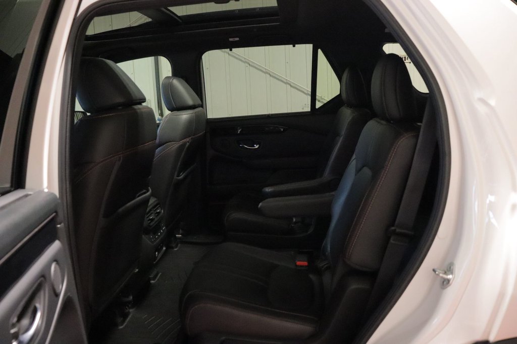 2023 Honda Pilot TrailSport in Sault Ste. Marie, Ontario - 12 - w1024h768px