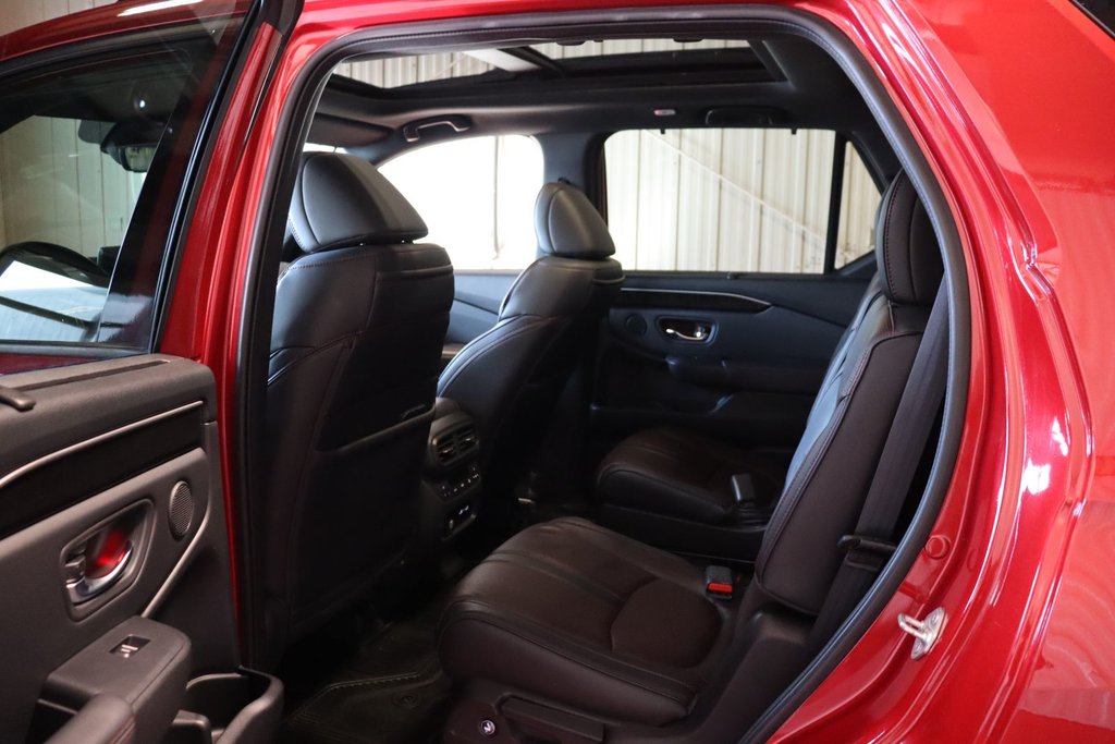 2023 Honda Pilot Black Edition in Sault Ste. Marie, Ontario - 12 - w1024h768px