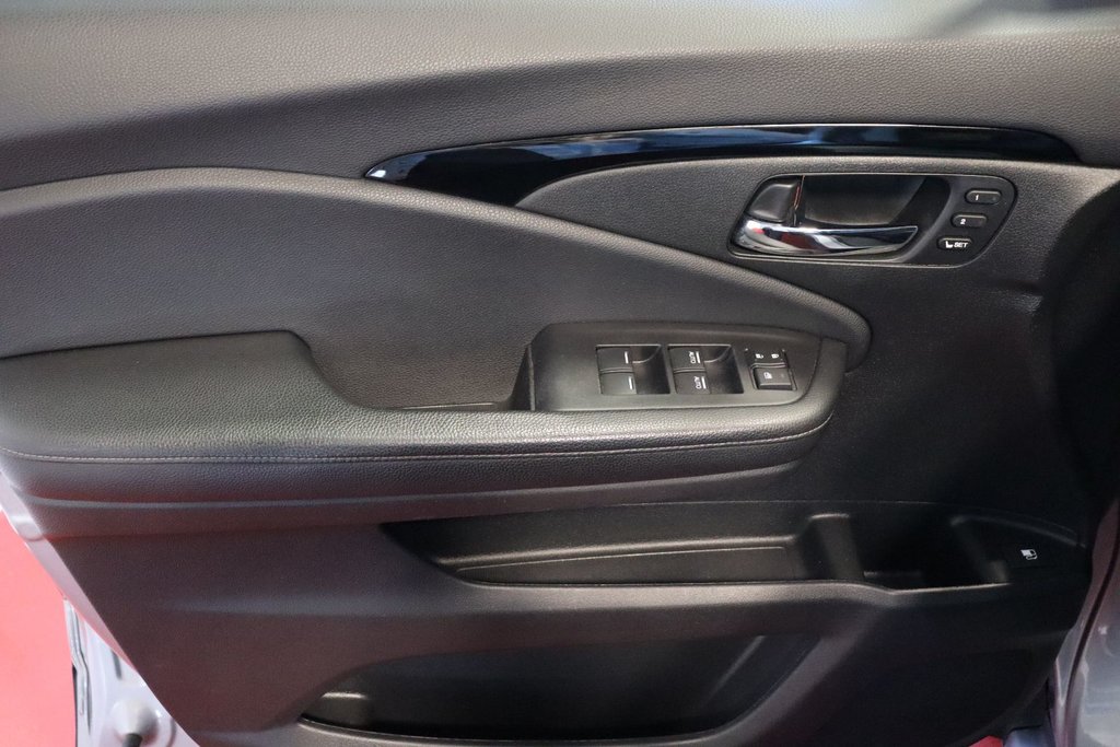 2019 Honda Ridgeline Touring in Sault Ste. Marie, Ontario - 19 - w1024h768px