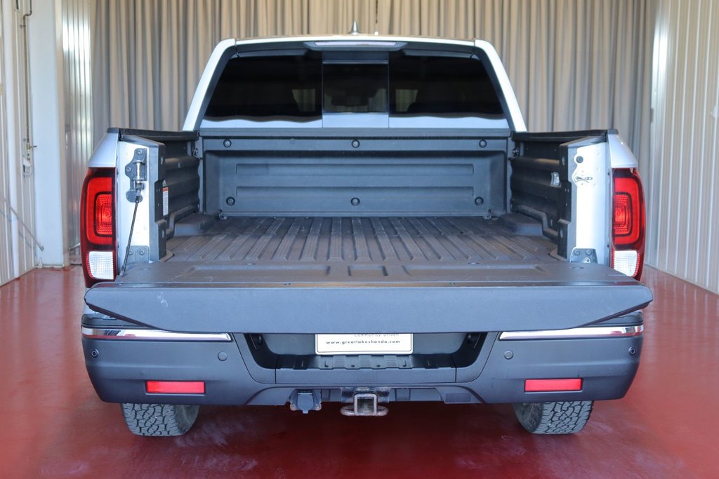 2019 Honda Ridgeline Touring in Sault Ste. Marie, Ontario - 6 - w1024h768px