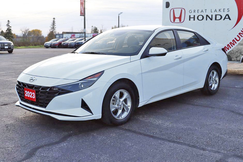 2023 Hyundai Elantra Essential in Sault Ste. Marie, Ontario - 1 - w1024h768px
