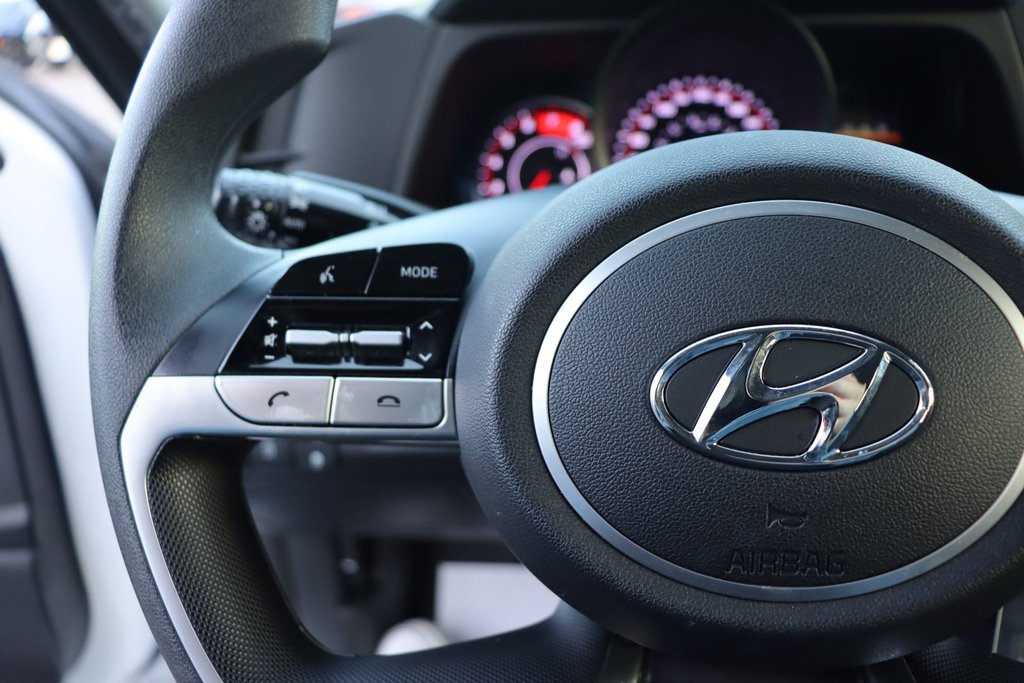 2023 Hyundai Elantra Essential in Sault Ste. Marie, Ontario - 15 - w1024h768px