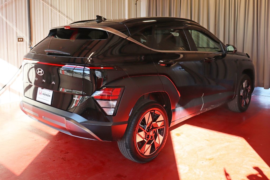 2025 Hyundai Kona Preferred in Sault Ste. Marie, Ontario - 4 - w1024h768px