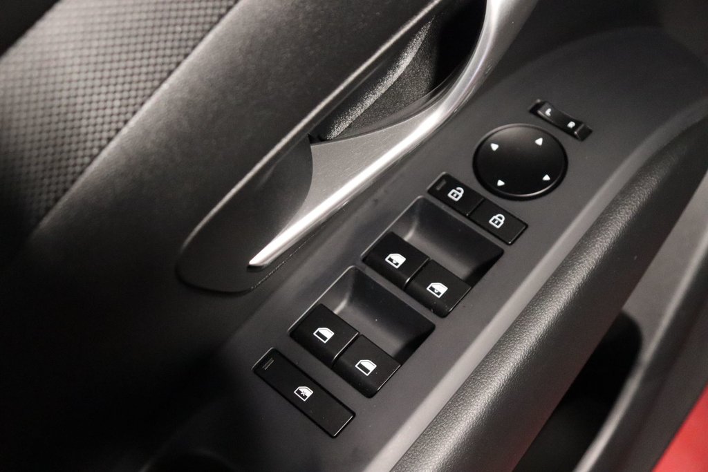 2025 Hyundai Santa Cruz Preferred in Sault Ste. Marie, Ontario - 12 - w1024h768px