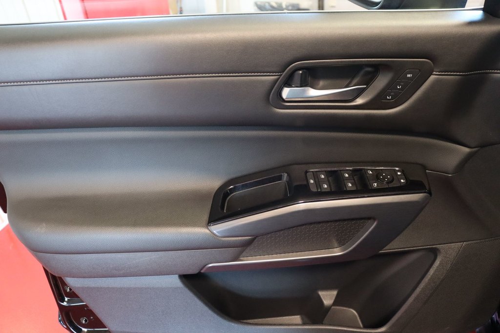 2022 Nissan Pathfinder SL in Sault Ste. Marie, Ontario - 20 - w1024h768px