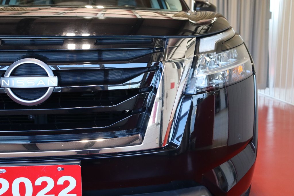 2022 Nissan Pathfinder SL in Sault Ste. Marie, Ontario - 9 - w1024h768px