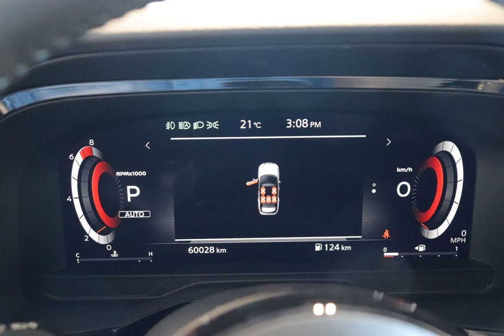 2023 Nissan Pathfinder Platinum in Sault Ste. Marie, Ontario - 23 - w1024h768px