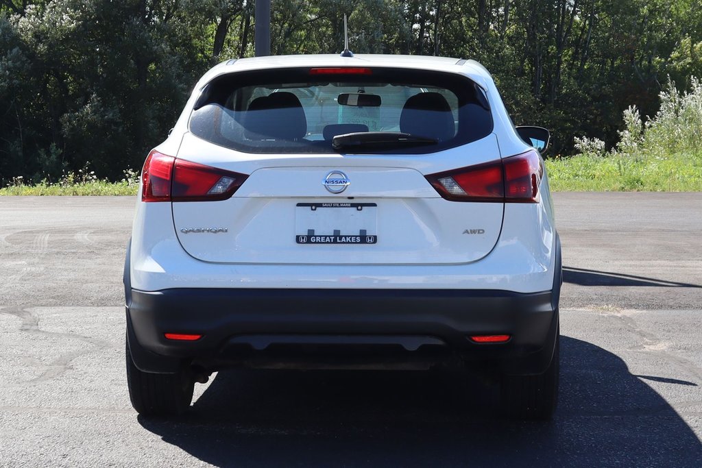 2019 Nissan Qashqai SV AWD in Sault Ste. Marie, Ontario - 5 - w1024h768px