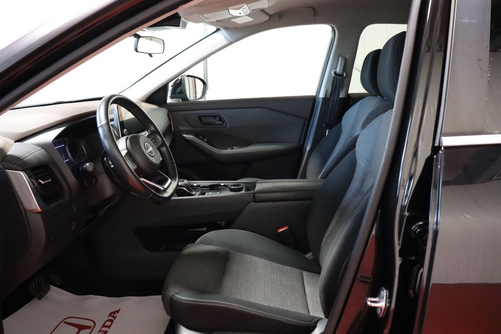 2022 Nissan Rogue S AWD in Sault Ste. Marie, Ontario - 11 - w1024h768px