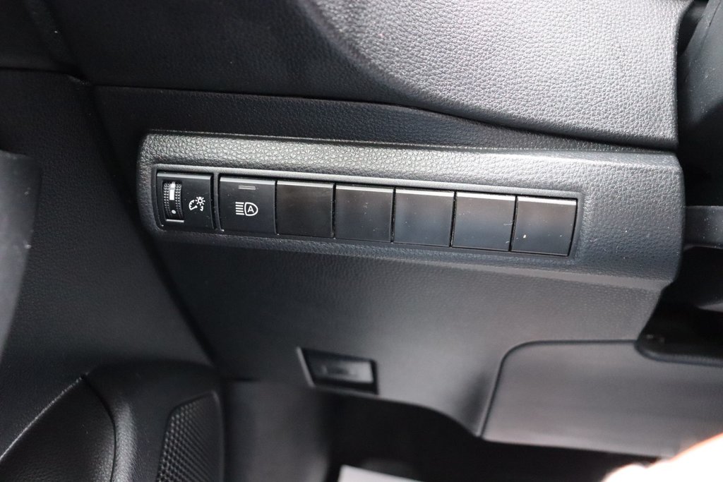 2022 Toyota Corolla in Sault Ste. Marie, Ontario - 14 - w1024h768px