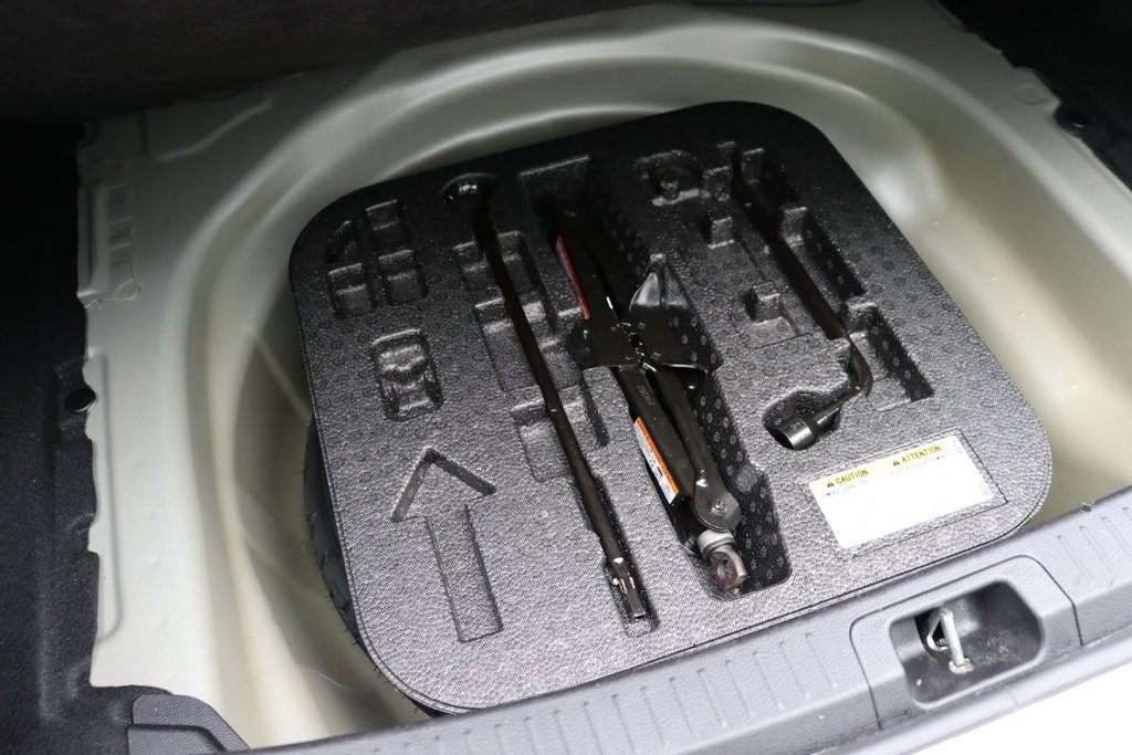 2022 Toyota Corolla in Sault Ste. Marie, Ontario - 8 - w1024h768px