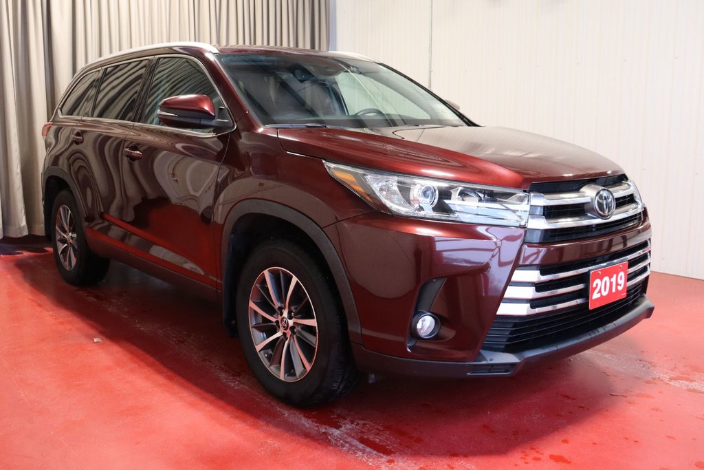 Toyota Highlander XLE 2019 à Sault Ste. Marie, Ontario - 3 - w1024h768px