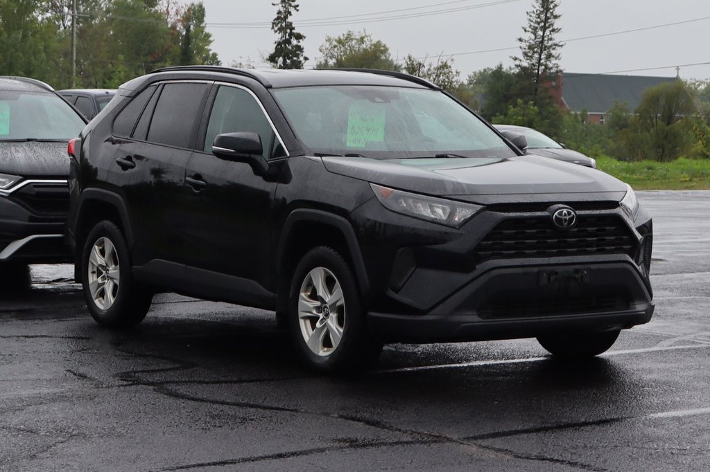 Toyota RAV4 LE 2019 à Sault Ste. Marie, Ontario - 3 - w1024h768px