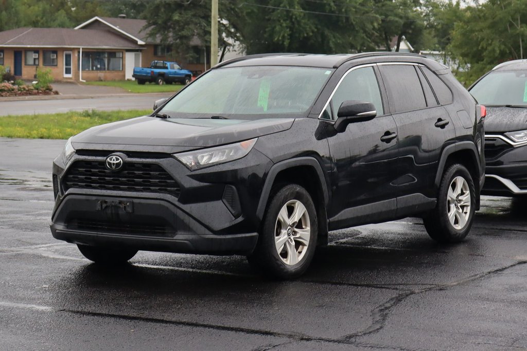 Toyota RAV4 LE 2019 à Sault Ste. Marie, Ontario - 1 - w1024h768px