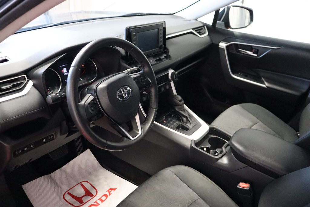 2021 Toyota RAV4 XLE in Sault Ste. Marie, Ontario - 9 - w1024h768px