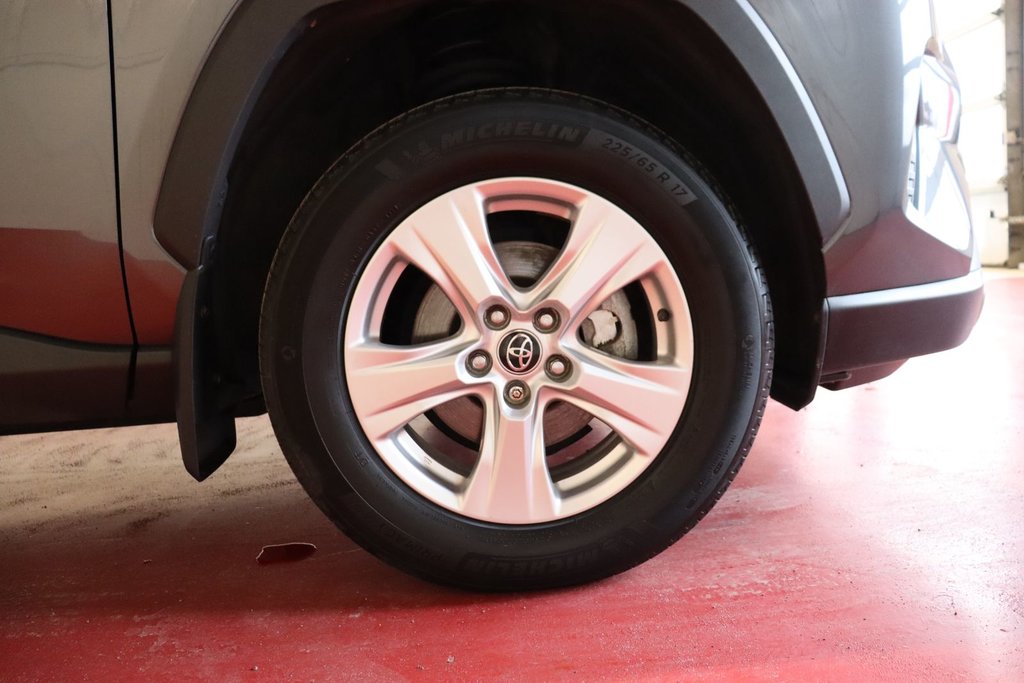 2021 Toyota RAV4 XLE in Sault Ste. Marie, Ontario - 25 - w1024h768px