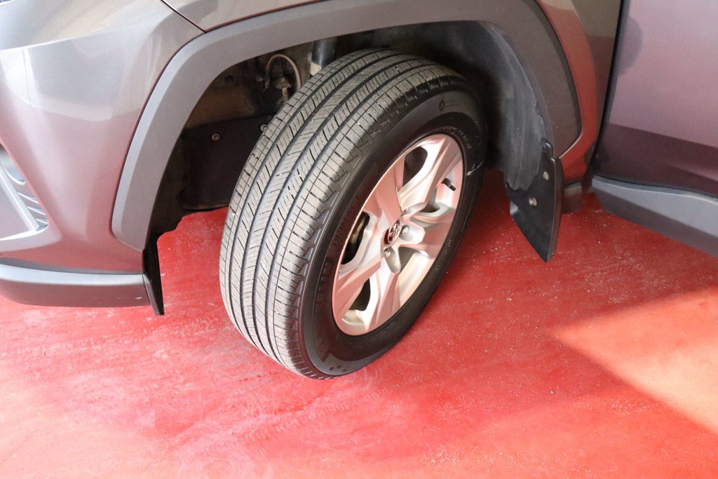 2021 Toyota RAV4 XLE in Sault Ste. Marie, Ontario - 22 - w1024h768px