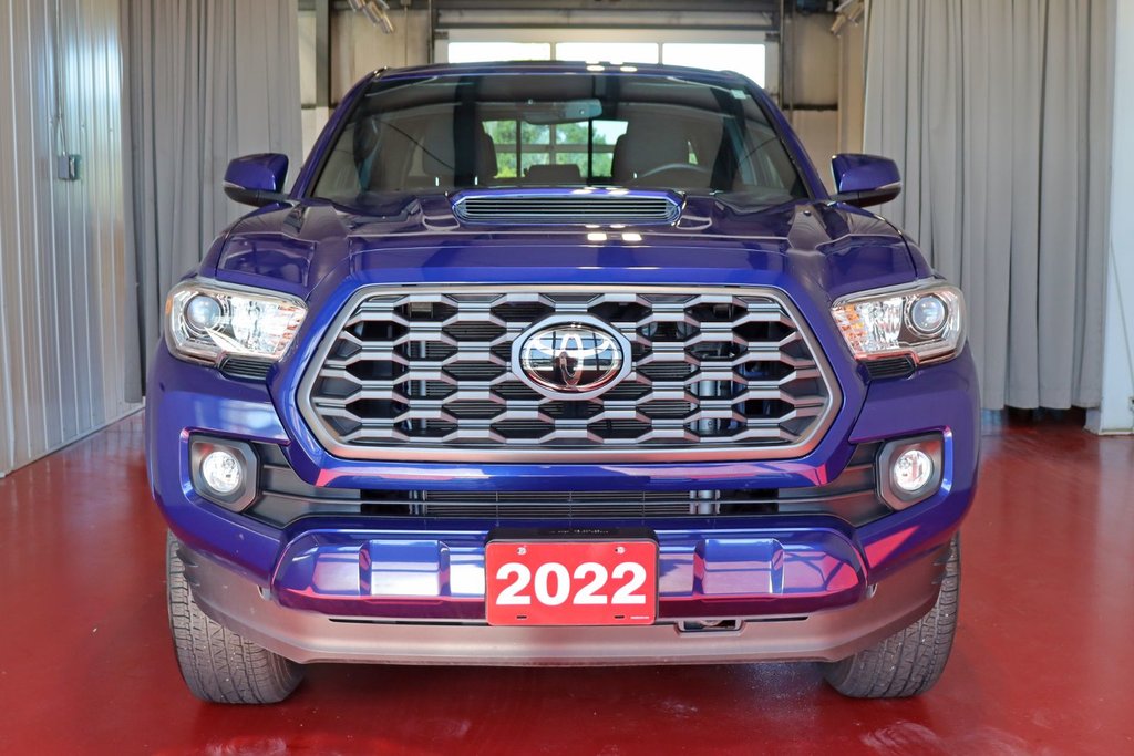 Toyota Tacoma TRD Sport 2022 à Sault Ste. Marie, Ontario - 2 - w1024h768px