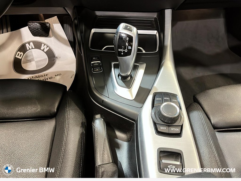 2019 BMW 2 Series 230i xDrive in Terrebonne, Quebec - 13 - w1024h768px