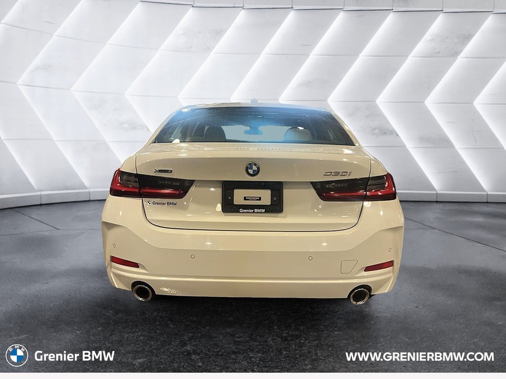 BMW 3 Series 330i xDrive Sedan, Premium Essential 2023 à Terrebonne, Québec - 5 - w1024h768px