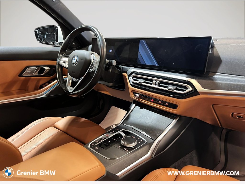 BMW 3 Series 330e xDrive 2023 à Terrebonne, Québec - 12 - w1024h768px