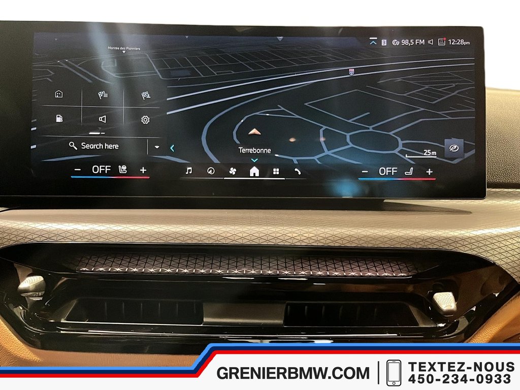 2025 BMW 3 Series 330i xDrive, Premium Package, M Sport Package in Terrebonne, Quebec - 15 - w1024h768px