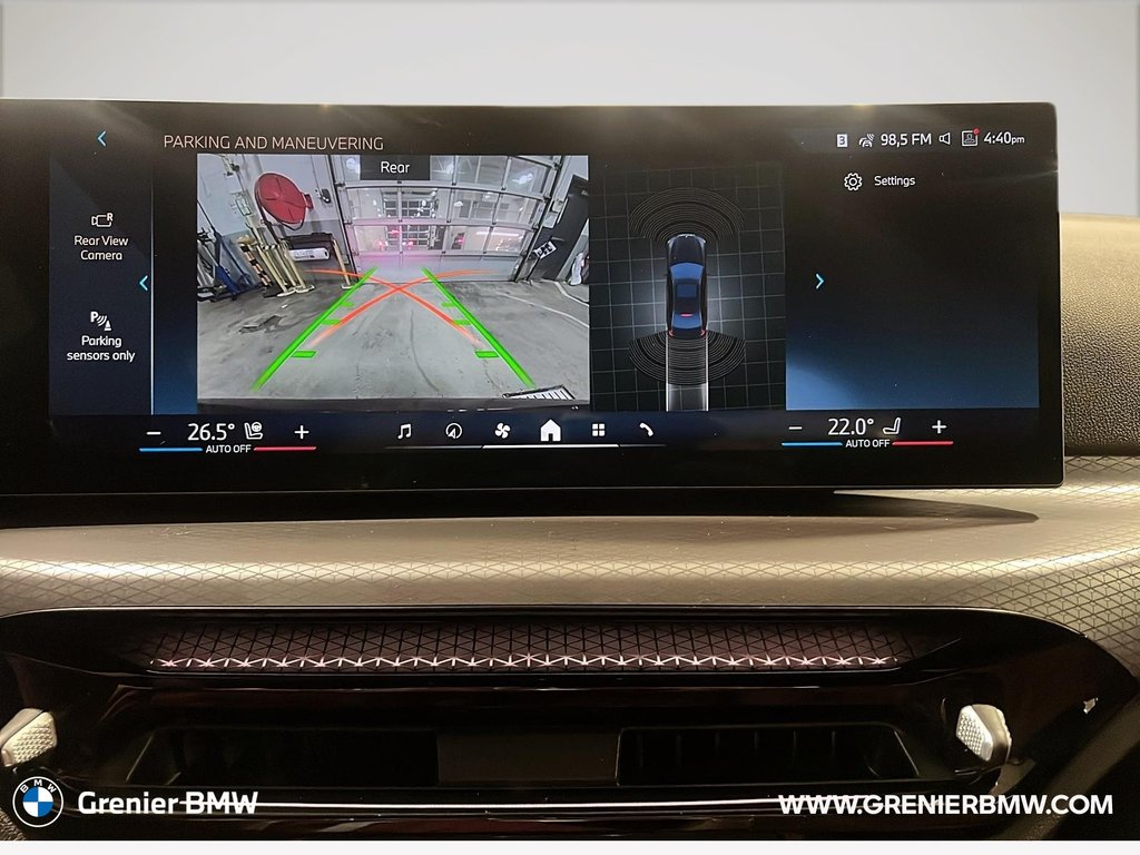 BMW 330i xDrive Sedan 2026 à Terrebonne, Québec - 14 - w1024h768px