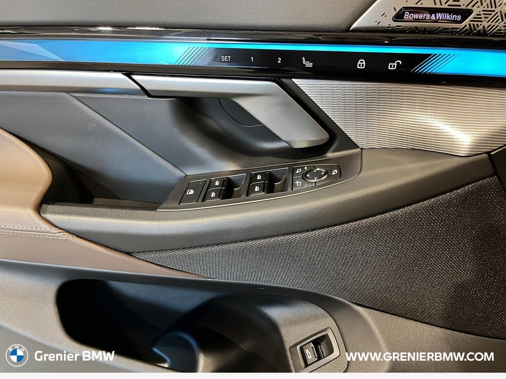 2025 BMW 5 Series 550e xDrive in Terrebonne, Quebec - 9 - w1024h768px