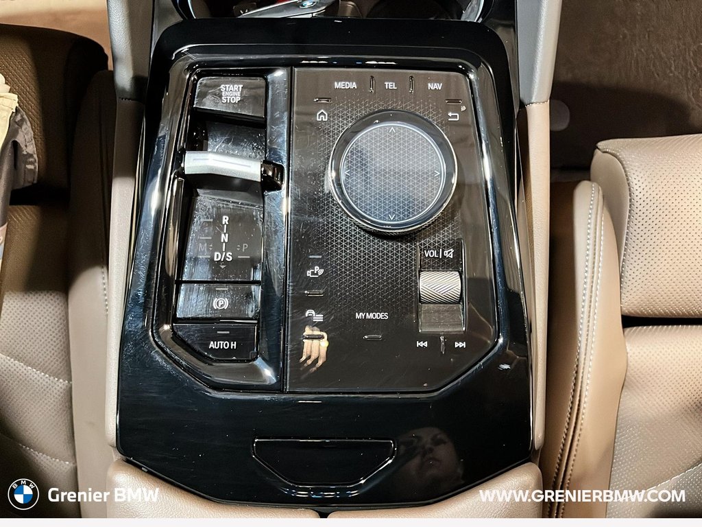 2025 BMW 5 Series 550e xDrive in Terrebonne, Quebec - 13 - w1024h768px