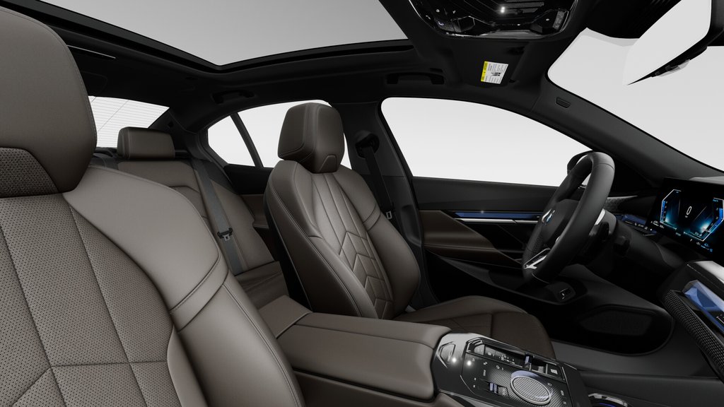 2027 BMW 5 Series 550e xDrive in Terrebonne, Quebec - 9 - w1024h768px