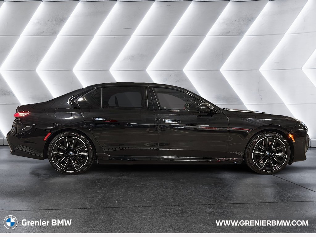 BMW 7 Series 750e xDrive Sedan, Premium Package, No Luxury Tax 2025 à Terrebonne, Québec - 4 - w1024h768px