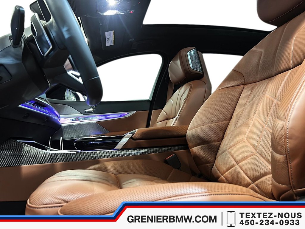 BMW 7 Series 750e xDrive Sedan, Premium Package, No Luxury Tax 2025 à Terrebonne, Québec - 9 - w1024h768px