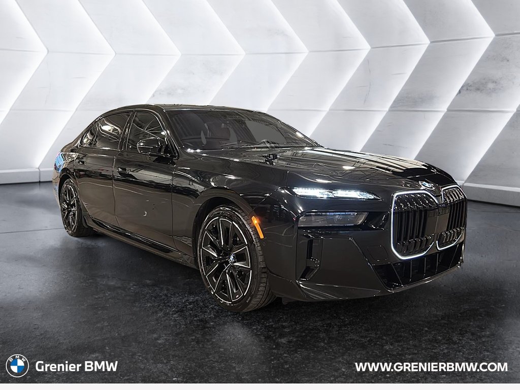 BMW 7 Series 750e xDrive Sedan, Premium Package, No Luxury Tax 2025 à Terrebonne, Québec - 2 - w1024h768px