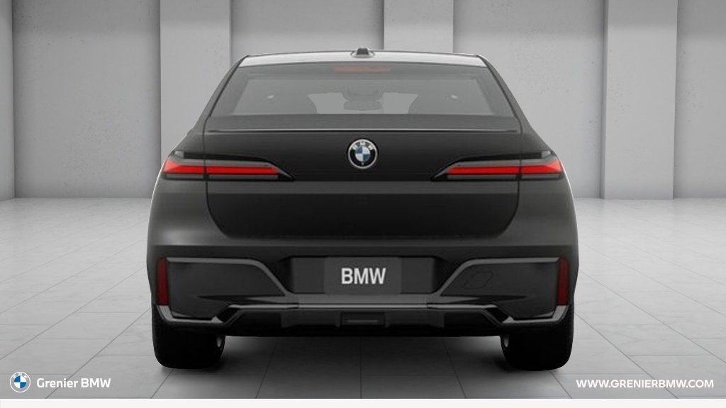 BMW 7 Series 760i xDrive 2026 à Terrebonne, Québec - 12 - w1024h768px